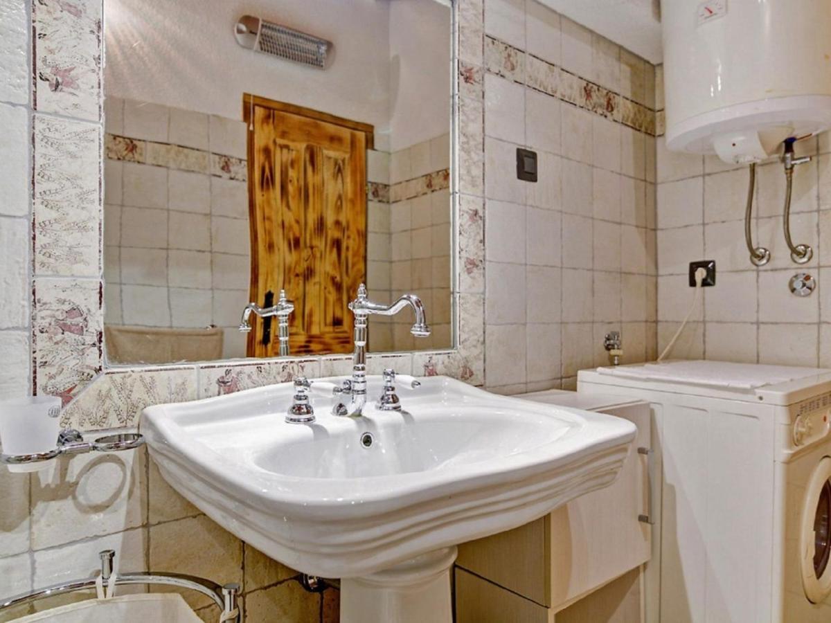 Lovely Holiday Home In Starigrad Zewnętrze zdjęcie